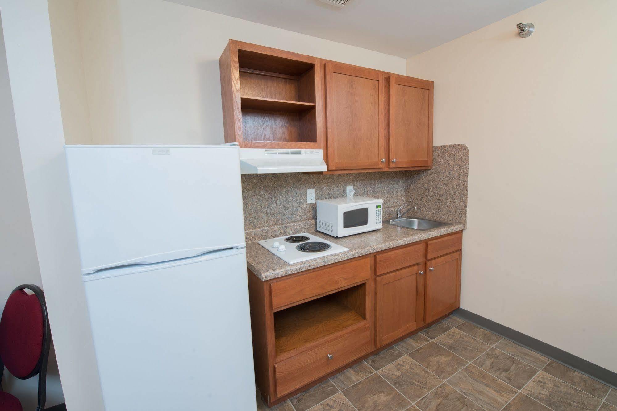 Red Roof Inn & Suites Dickinson Luaran gambar
